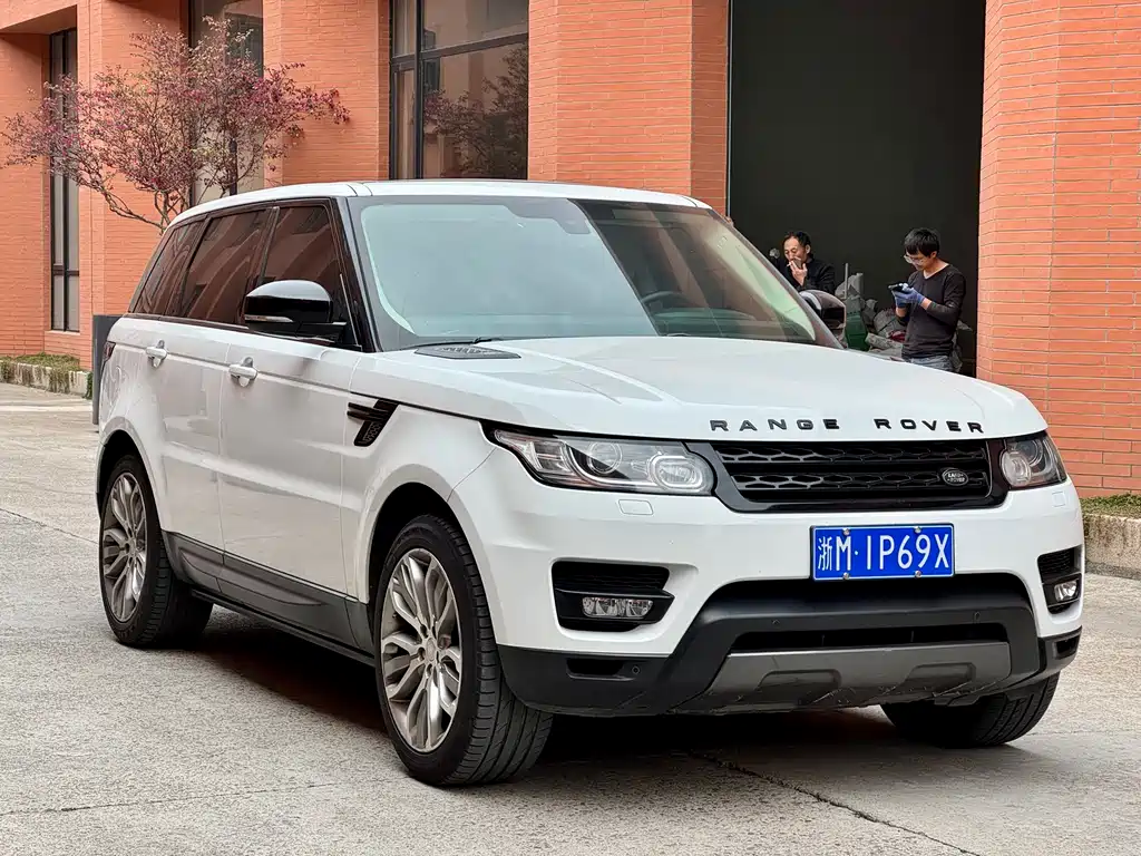 Land Rover Range Rover Sport 2016 3.0 SC V6 HSE DYNAMIC