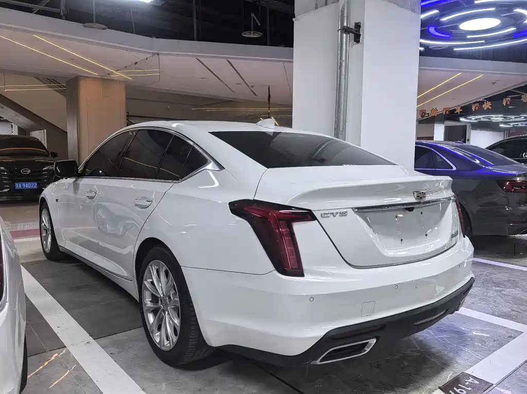 CADILLAC CT5
