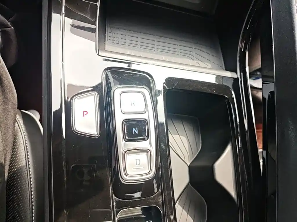 Hyundai Custo — миниатюра 14