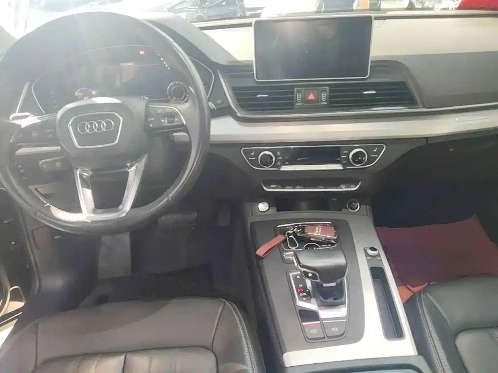 Audi Q5L — миниатюра 10