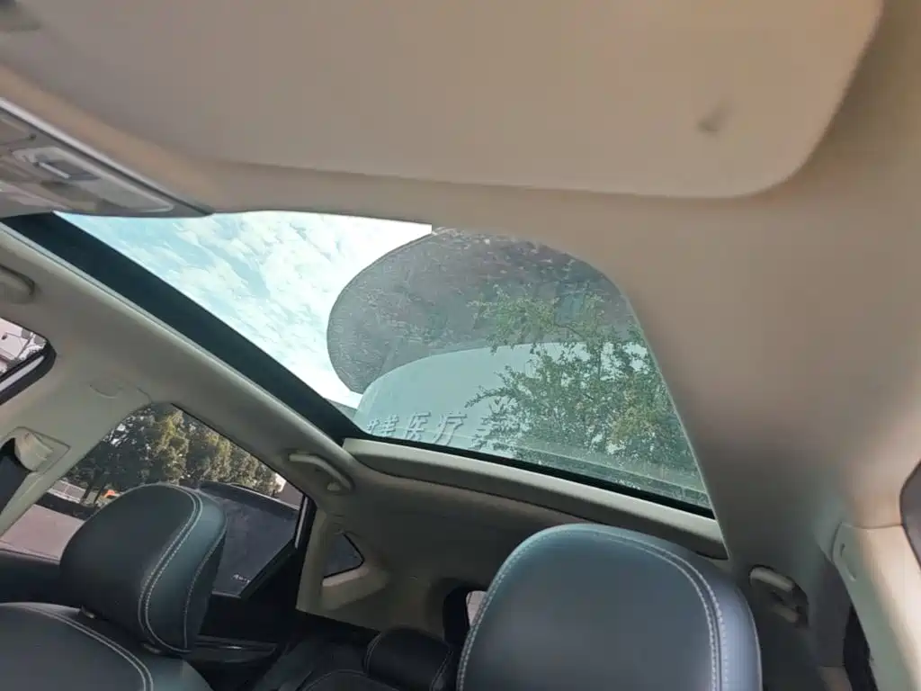 Geely Emgrand GS — миниатюра 18