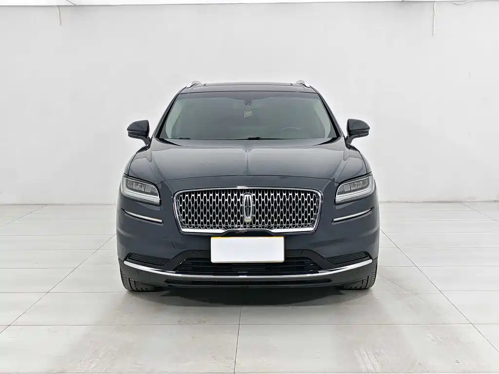 Lincoln Nautilus 2021 2.0T Premium