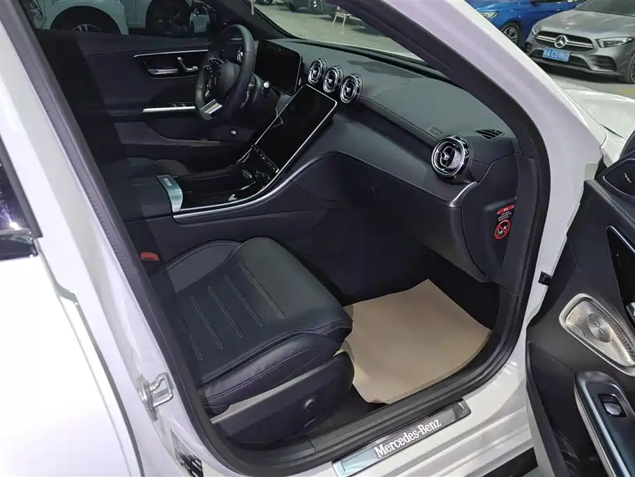 MERCEDES-BENZ C CLASS