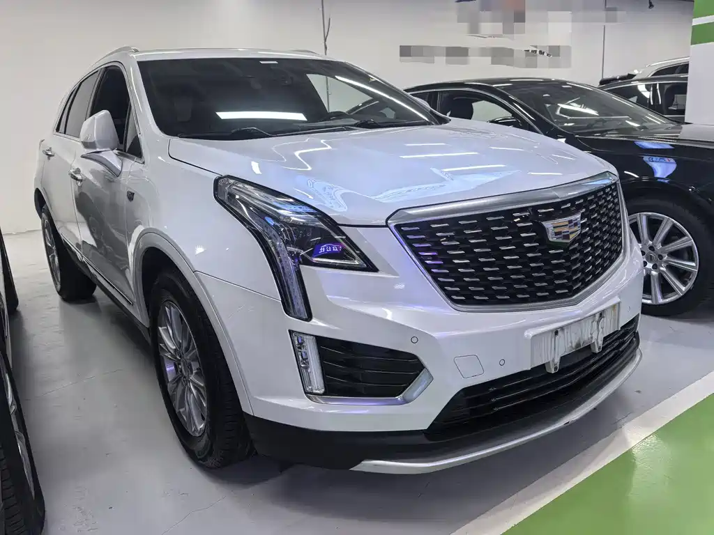 CADILLAC XT5