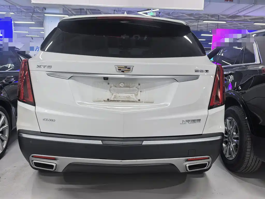 CADILLAC XT5