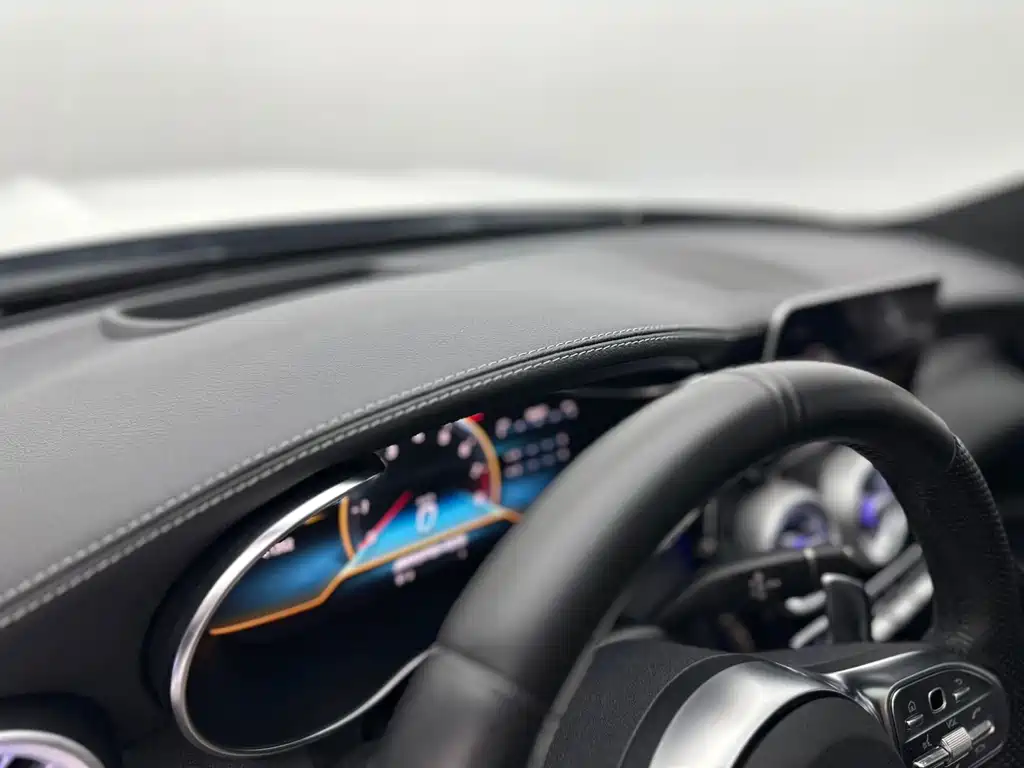 Mercedes-Benz C-Class AMG — миниатюра 12