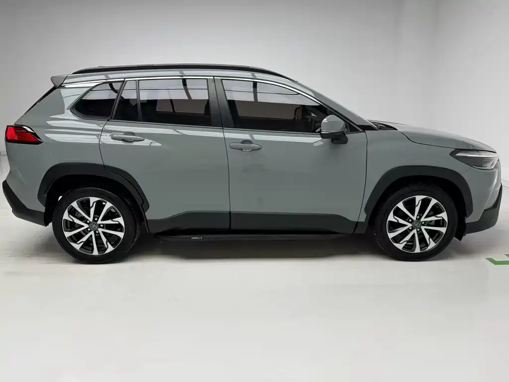 Toyota Corolla Cross 2023 2.0L Premium