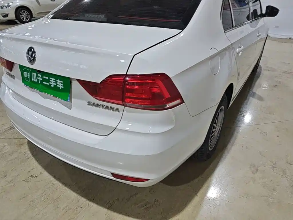 Volkswagen Santana — миниатюра 8