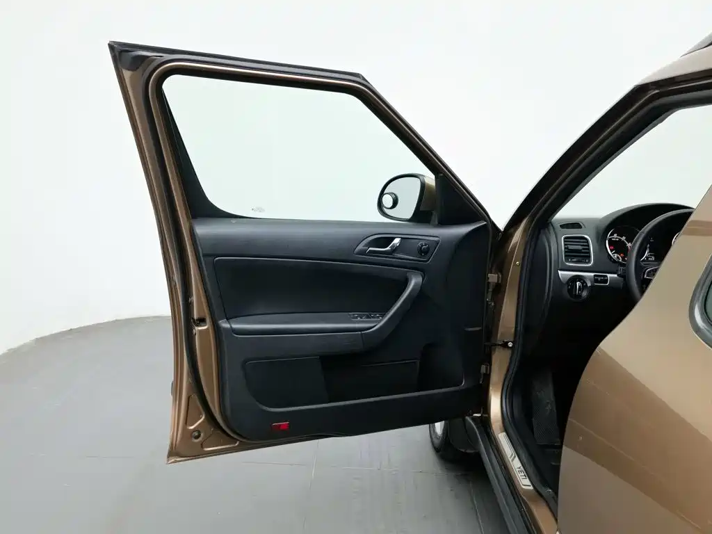 Skoda Yeti — миниатюра 8
