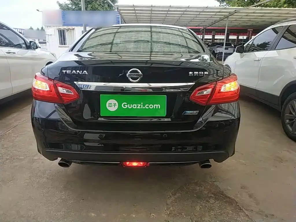 Nissan Teana — миниатюра 6