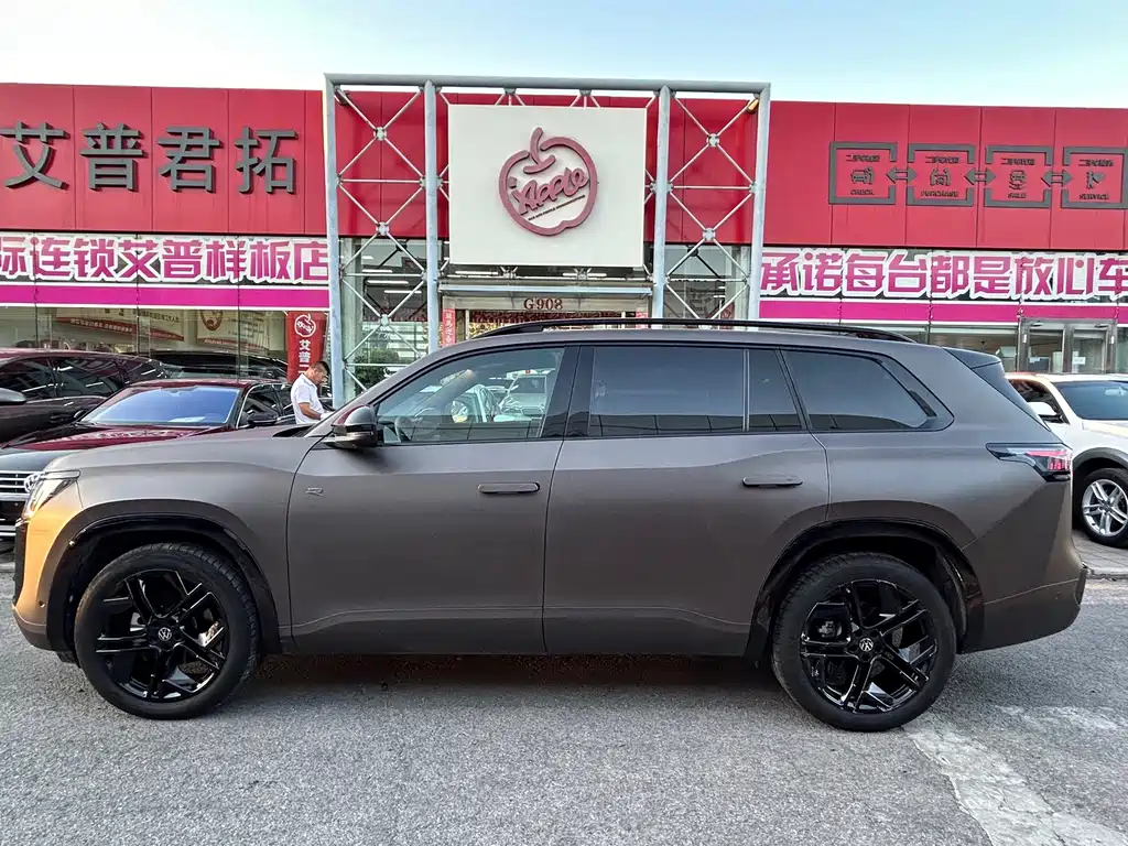 Volkswagen Teramont — миниатюра 7