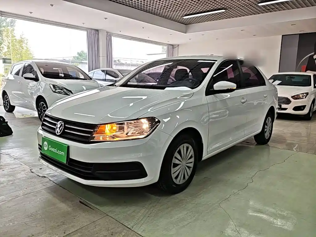 Volkswagen Santana — миниатюра 2