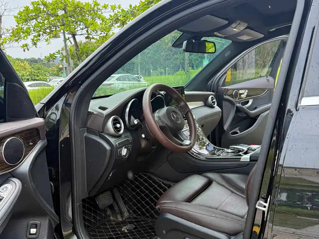 Mercedes-Benz GLC — миниатюра 6