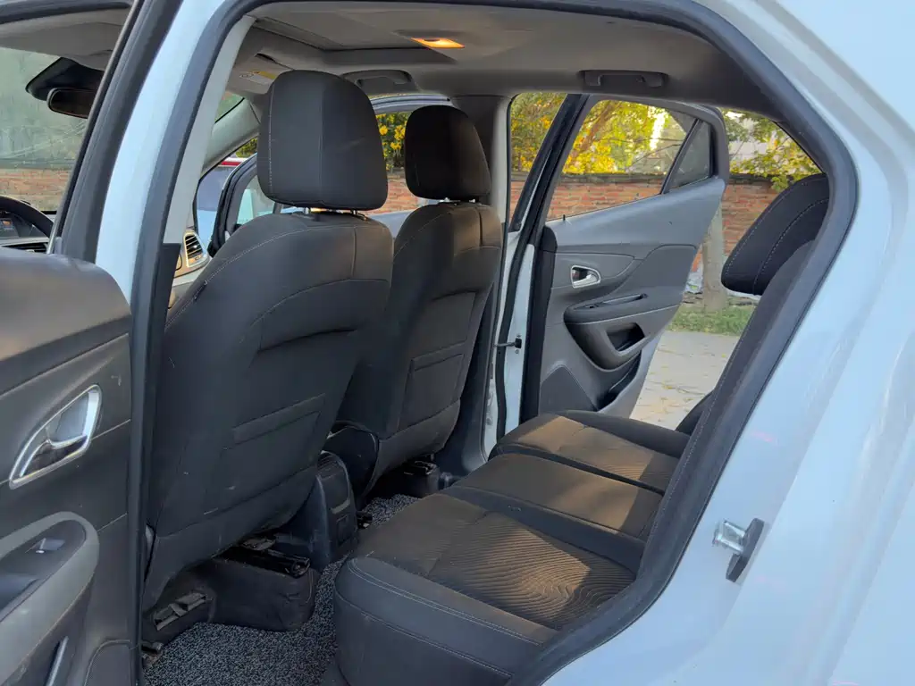 Buick Encore — миниатюра 9