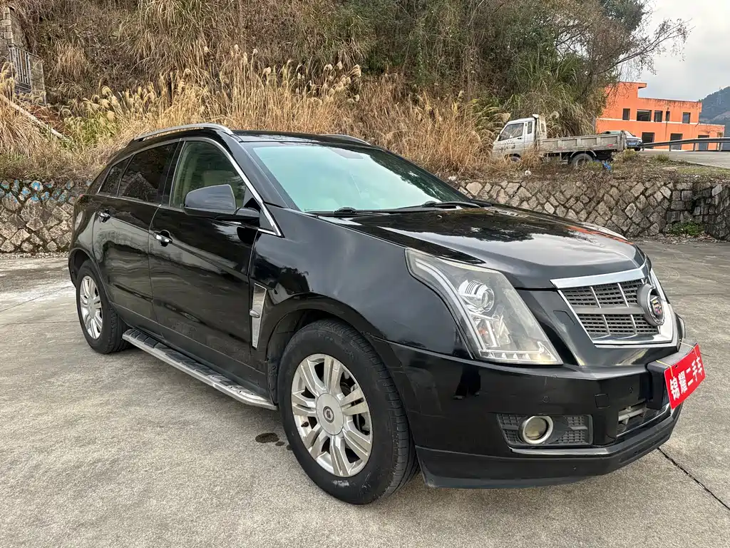 Cadillac SRX 2011 3.0L Luxury