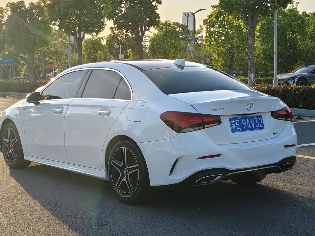 Mercedes-Benz A-Class A 2019 A 200 L Sport