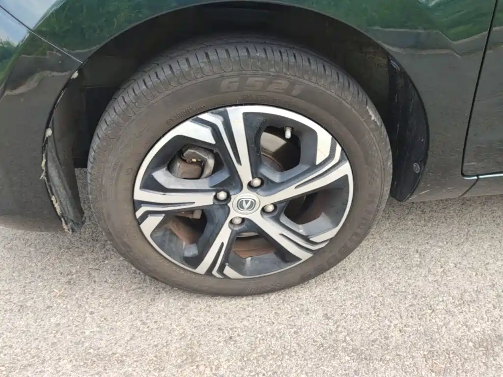 Changan Benben E-Star — миниатюра 23
