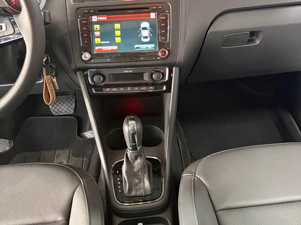 Volkswagen Polo — миниатюра 15