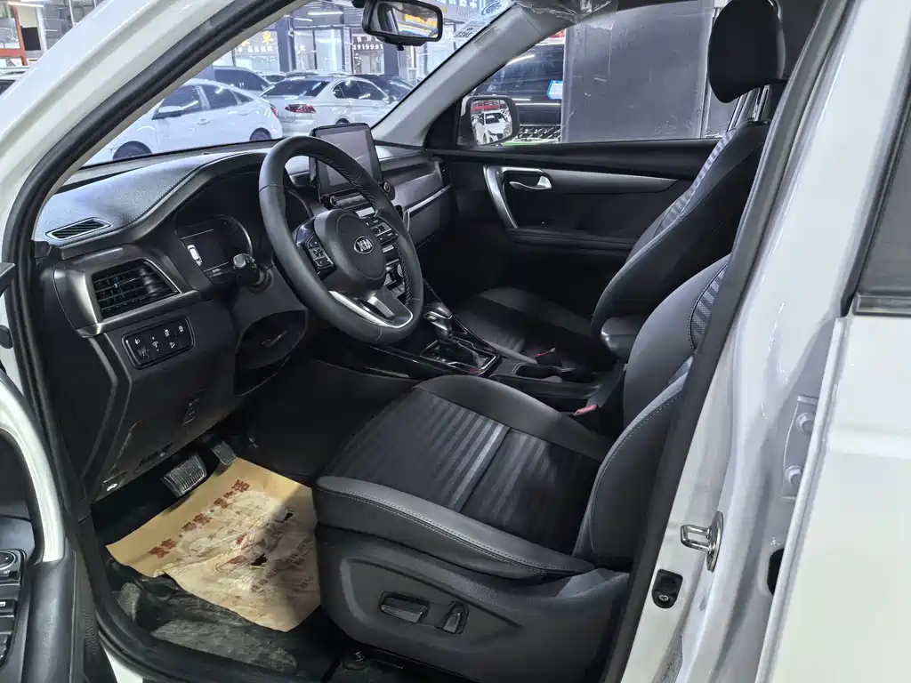 Kia Sportage — миниатюра 7