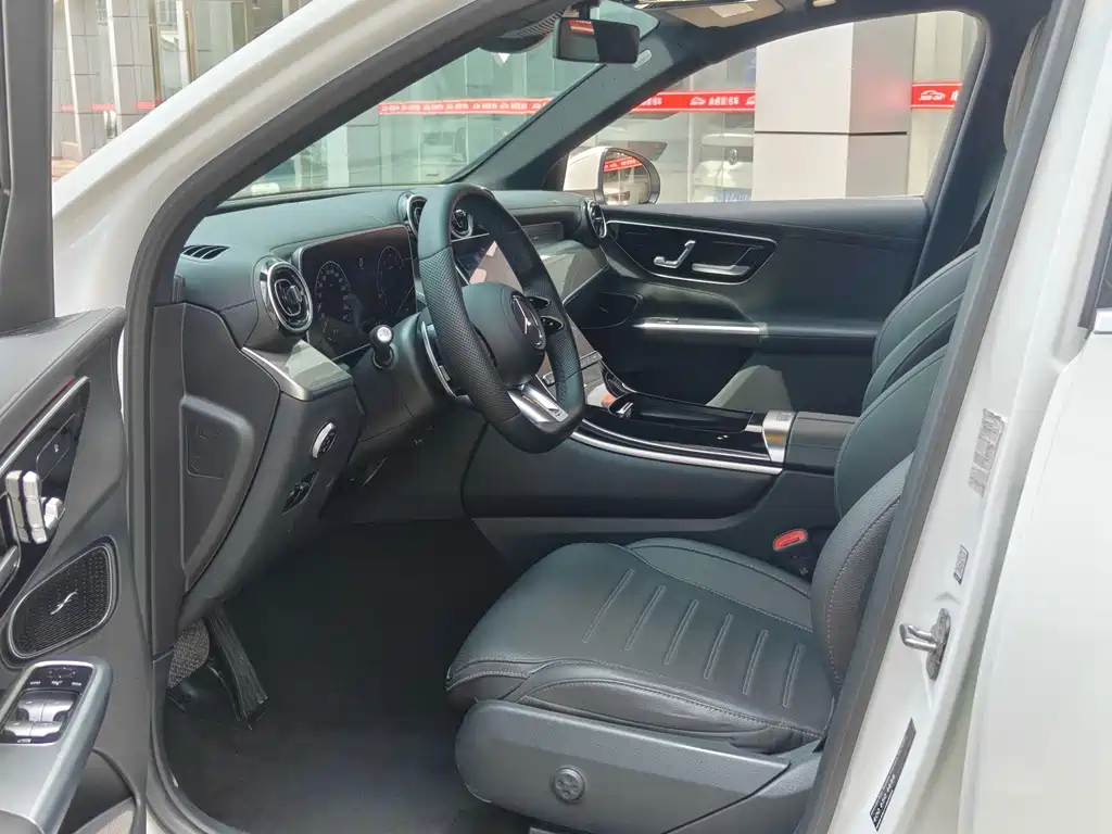 Mercedes-Benz GLC — миниатюра 6