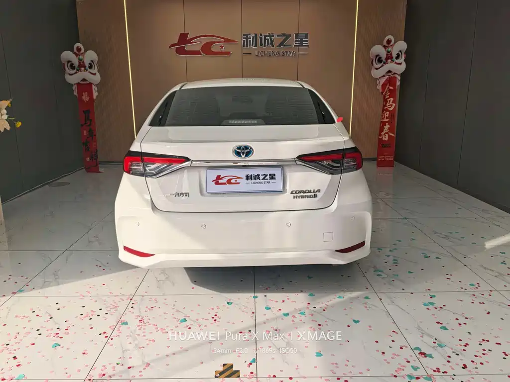 Toyota Corolla — миниатюра 10