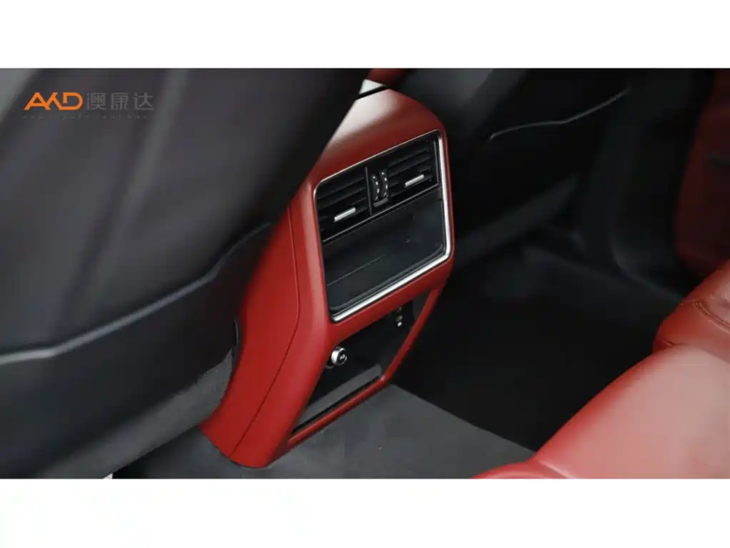 PORSCHE CAYENNE NEW ENERGY