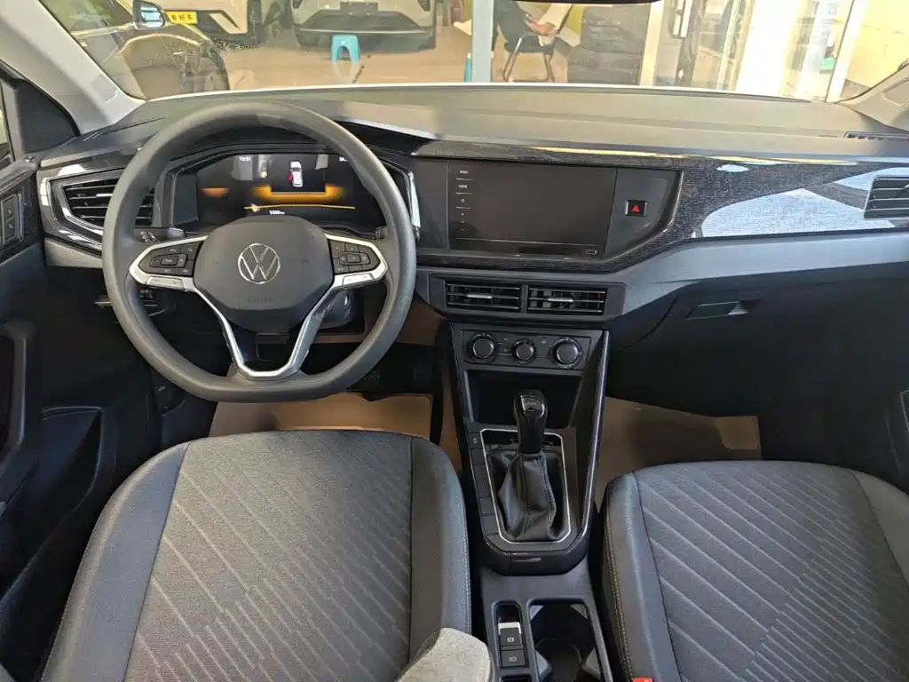Volkswagen Lavida — миниатюра 10