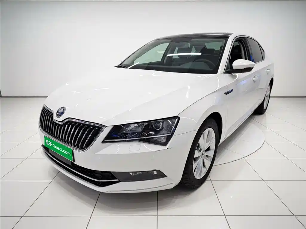 Skoda Superb 2019