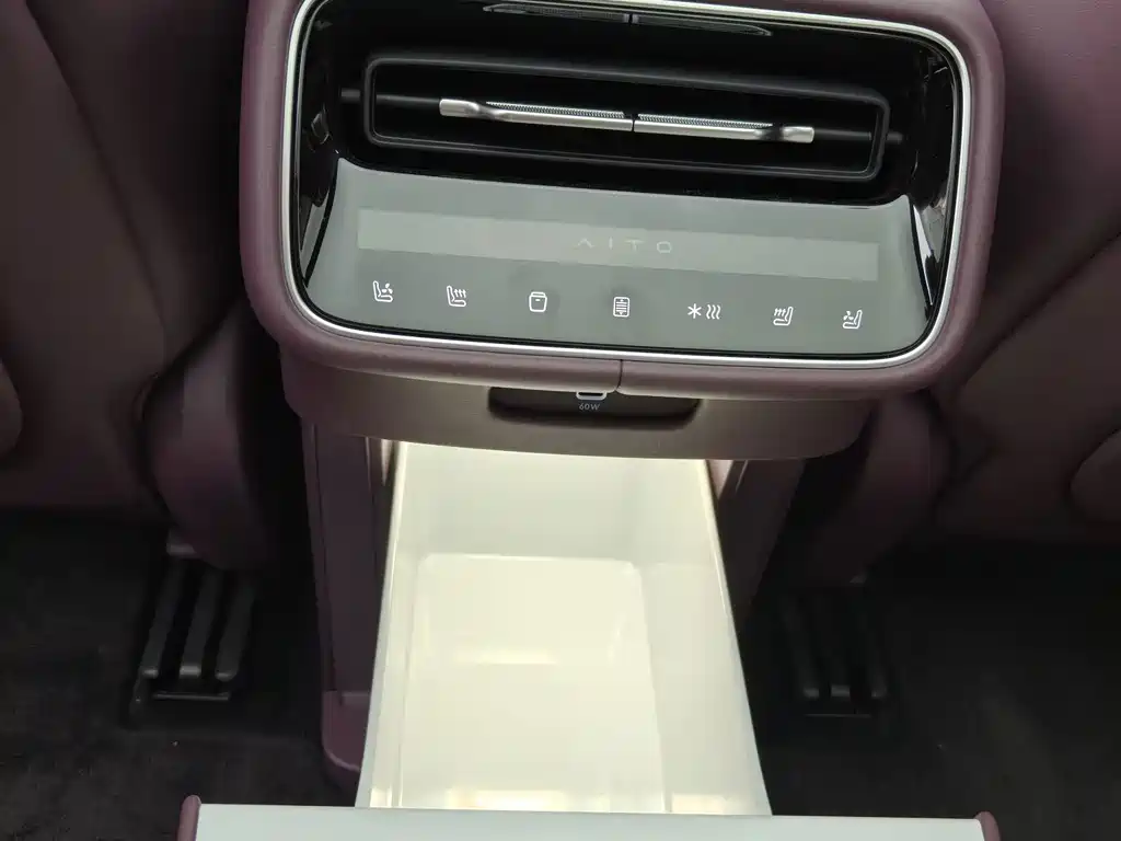 AITO AITO M6 — миниатюра 12