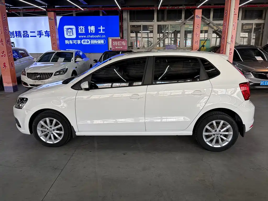 Volkswagen Polo — миниатюра 8