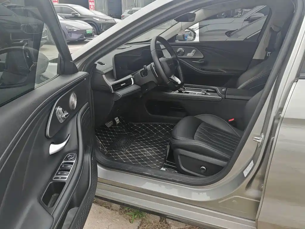 Chery Arrizo 8 — миниатюра 4