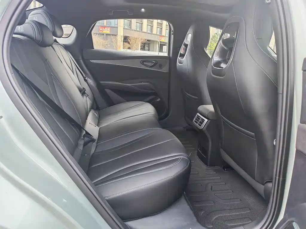 BYD SEAL 06 NEW ENERGY