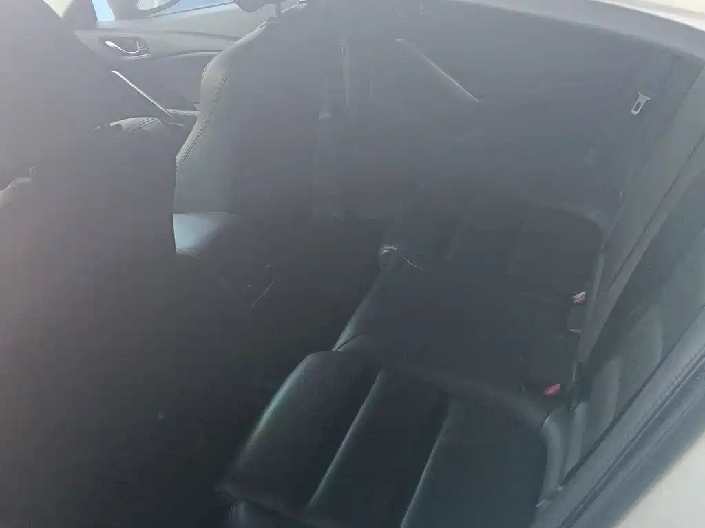 Mazda Atenza — миниатюра 8