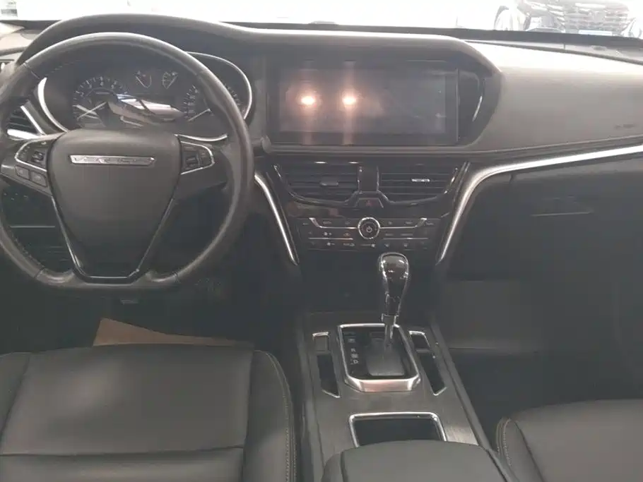 Venucia T90 — миниатюра 12