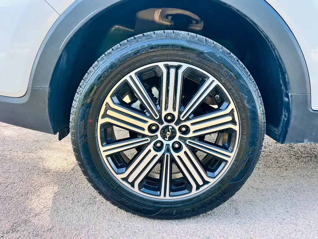 Kia Sportage — миниатюра 18
