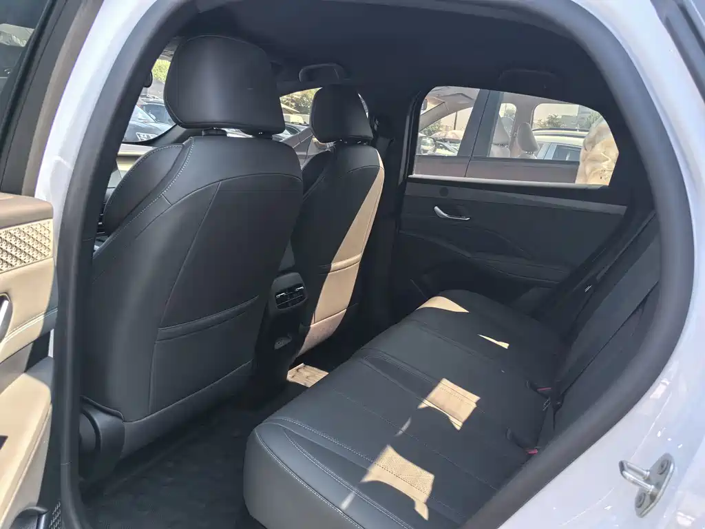 BYD Qin PLUS — миниатюра 7