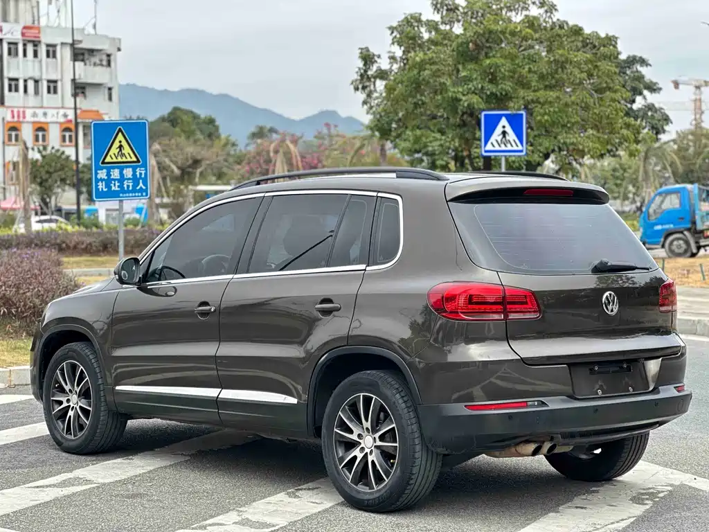 Volkswagen Tiguan — миниатюра 14