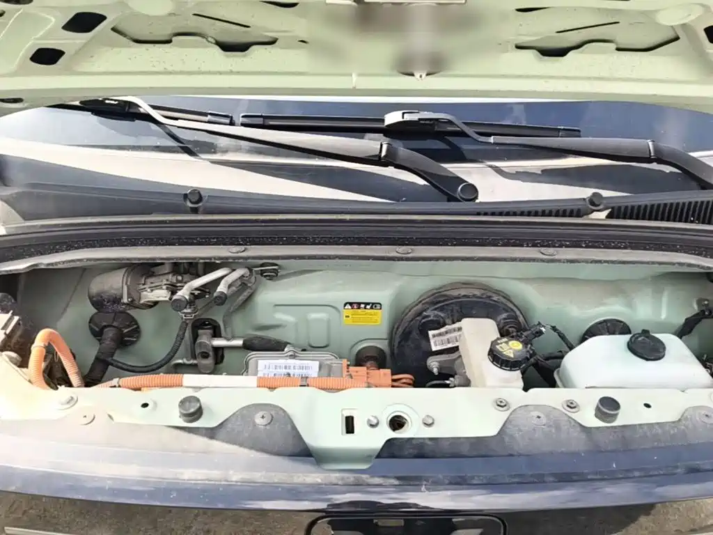 Wuling MINIEV — миниатюра 25
