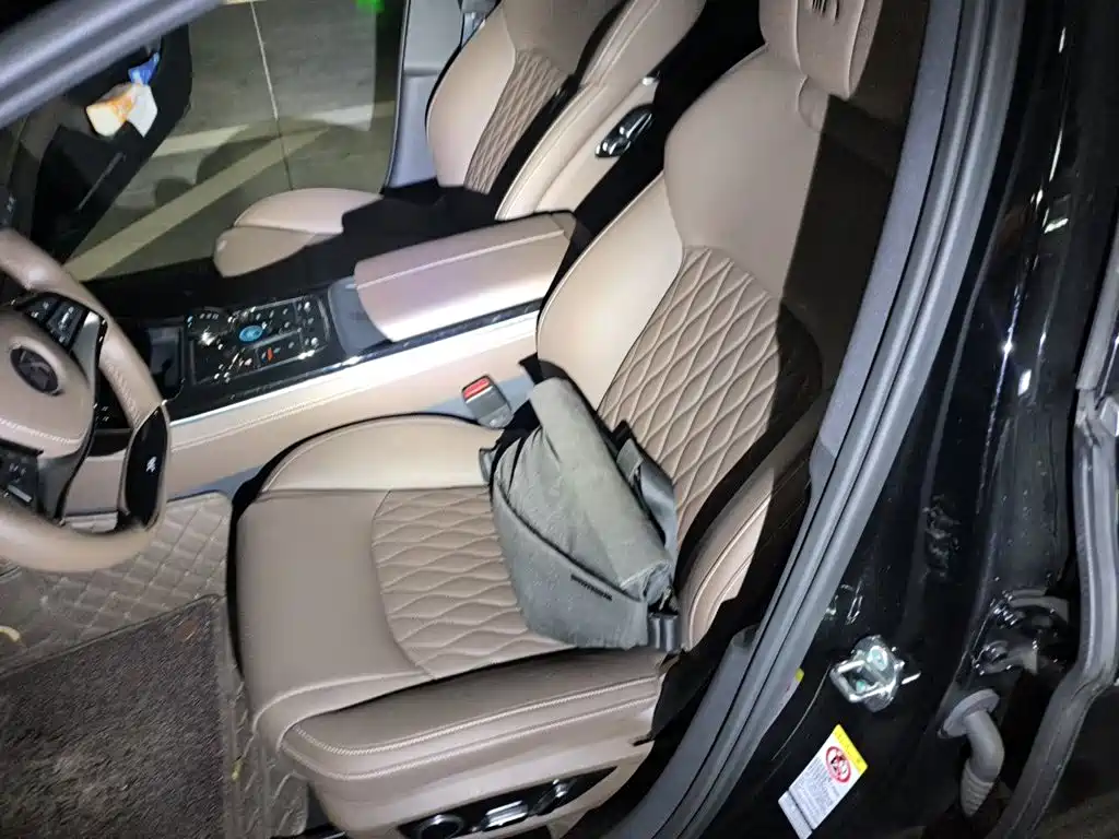 BYD Han — миниатюра 8