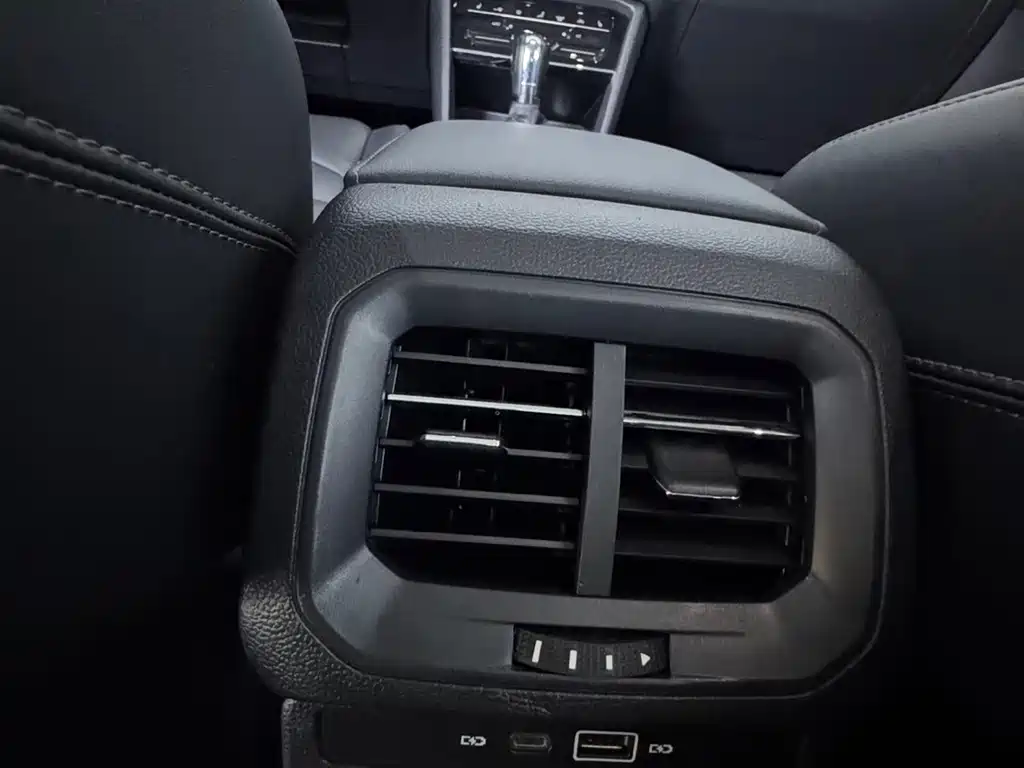 Volkswagen Tharu — миниатюра 15