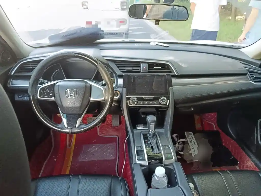 Honda Civic — миниатюра 5