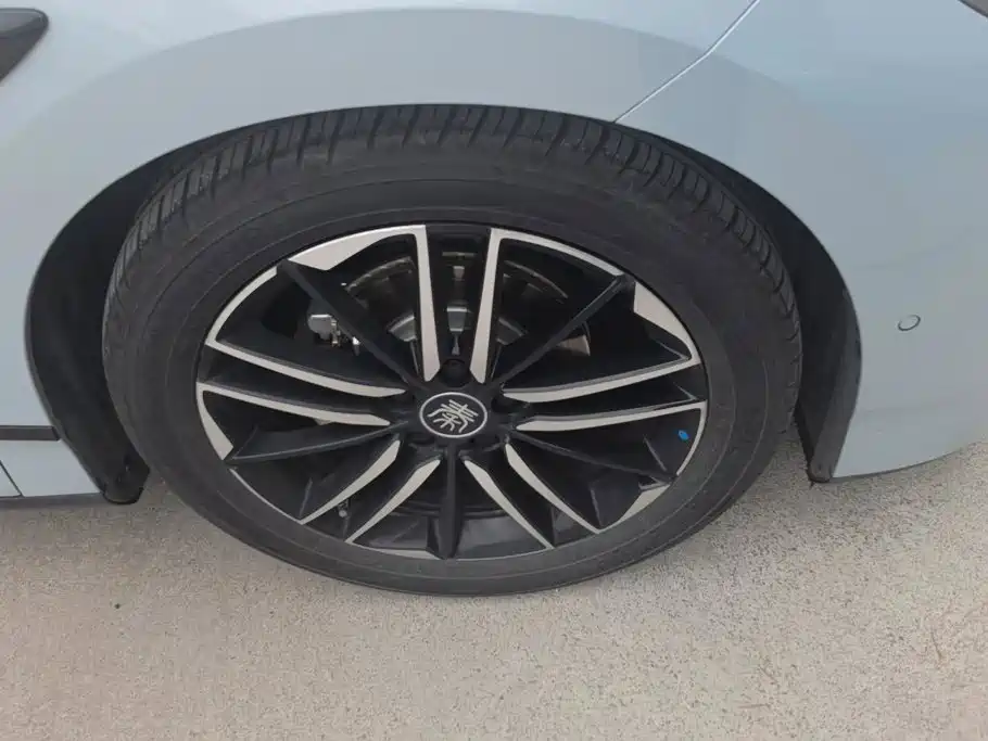 BYD Qin L — миниатюра 6