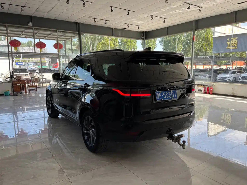Land Rover Discovery — миниатюра 7