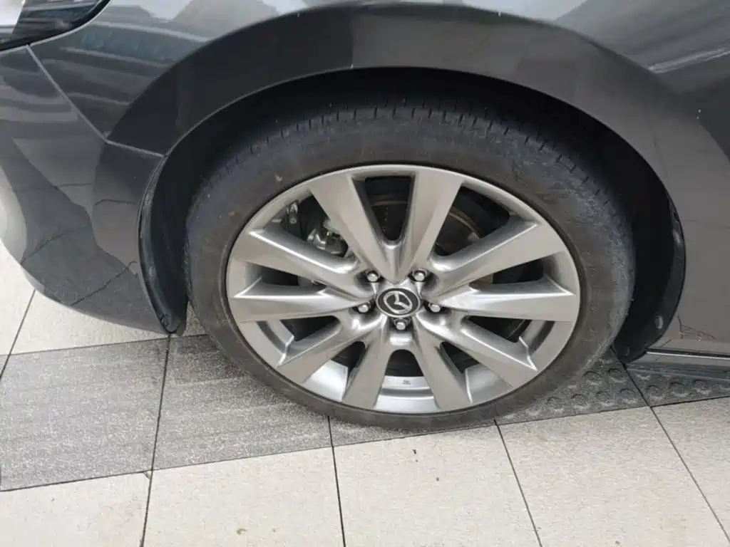 Mazda 3 Axela — миниатюра 23
