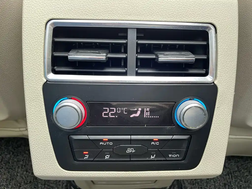 Zotye Zotye T700 — миниатюра 10