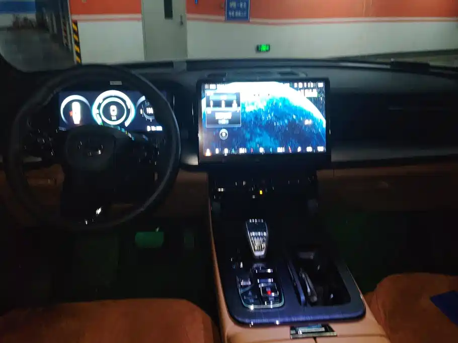 GAC Motor Trumpchi ES9 — миниатюра 12