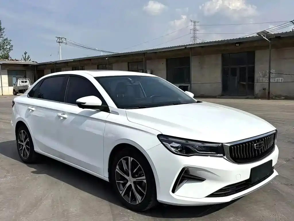 Geely Emgrand — миниатюра 3