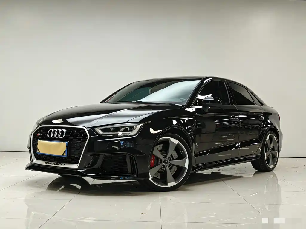 Купить Audi RS 3