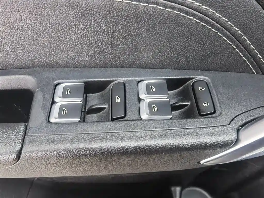 GEELY AUTOMOBILE VISION X3