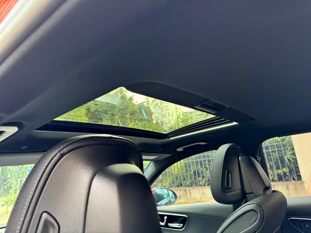 MERCEDES-BENZ C CLASS